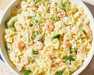 Shrimp & Broccoli Alfredo Skillet Meal | Yelloh Grocery Delivery